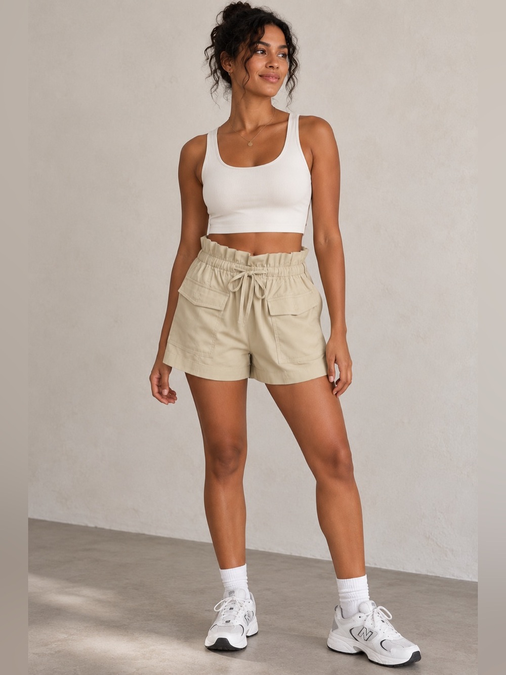NWT Girlfriend Collective Cora Pocket Shorts Cream Small